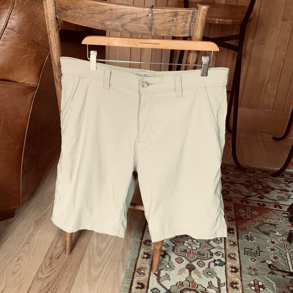 NWOT! Men’s Eddie Bauer, Travex Shorts. Never Been Worn! Tan. Size 35
